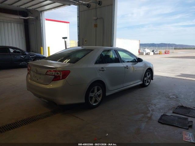 45932388 :رقم المزاد ، 4T1BF1FK0CU501422 vin ، 2012 Toyota Camry Se مزاد بيع