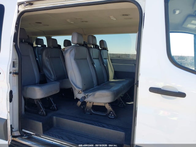Ford Transit-350 Xl 2018 1FBZX2YM8JKB42659 Image 8