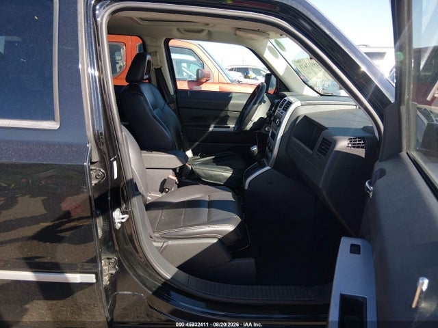 45932411 :رقم المزاد ، 1J8FF48W58D796086 vin ، 2008 Jeep Patriot Limited مزاد بيع