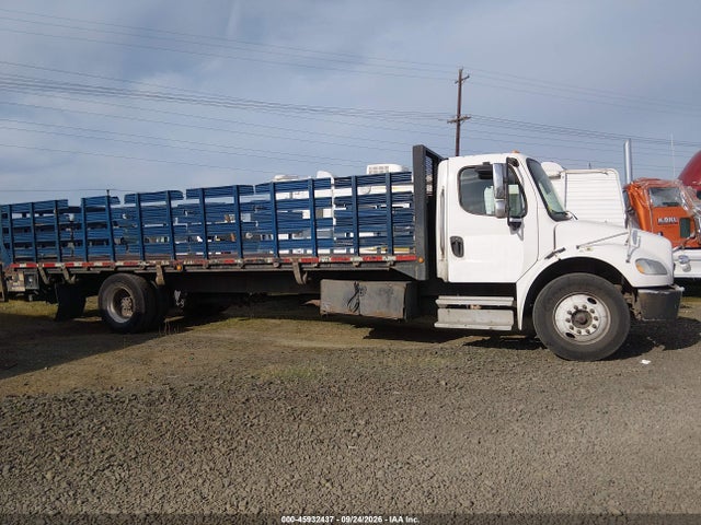 Продажа на аукционе авто 2016 Freightliner M2 106 Medium Duty, vin: 1FVACWDU5GHHD7253, номер лота: 45932437