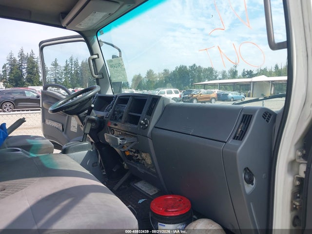 Isuzu Dsl Reg At 2015 JALE5W161F7300674 Image 7