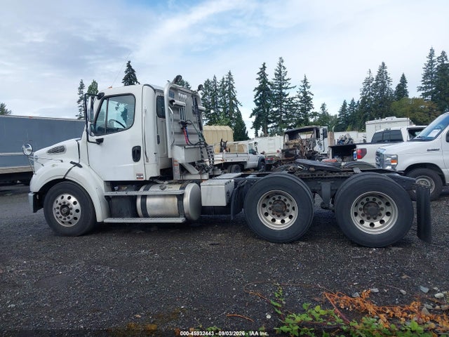 1FUJC5DV7GHHN6074 Freightliner M2 112 Medium Duty