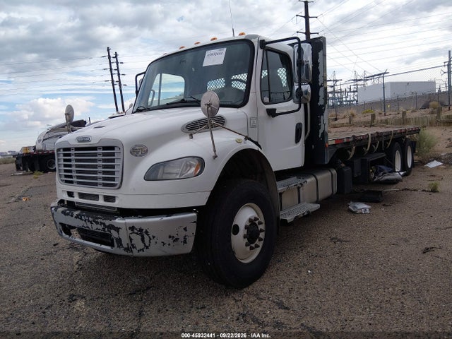 Freightliner M2 106 Medium Duty 2016 1FVHCYCY2GHHG8393 Image 2