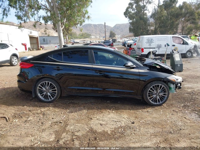 KMHD04LBXJU599338 Hyundai Elantra Sport