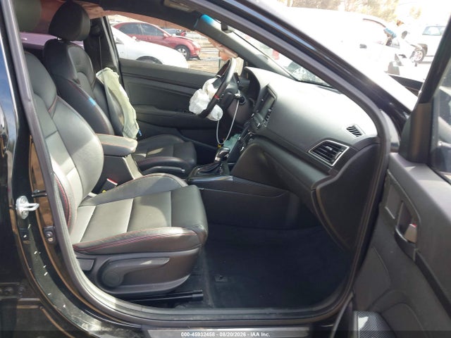 KMHD04LBXJU599338 Hyundai Elantra Sport