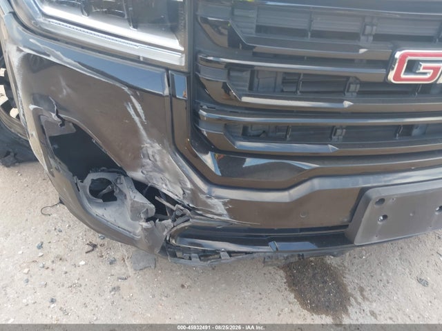 45932491 :رقم المزاد ، 1GKKNML45NZ153500 vin ، 2022 Gmc Acadia Fwd Slt مزاد بيع