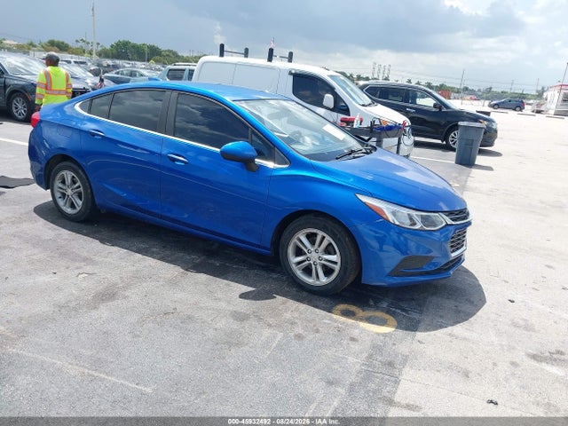 45932492 :رقم المزاد ، 1G1BE5SM7H7117190 vin ، 2017 Chevrolet Cruze Lt Auto مزاد بيع