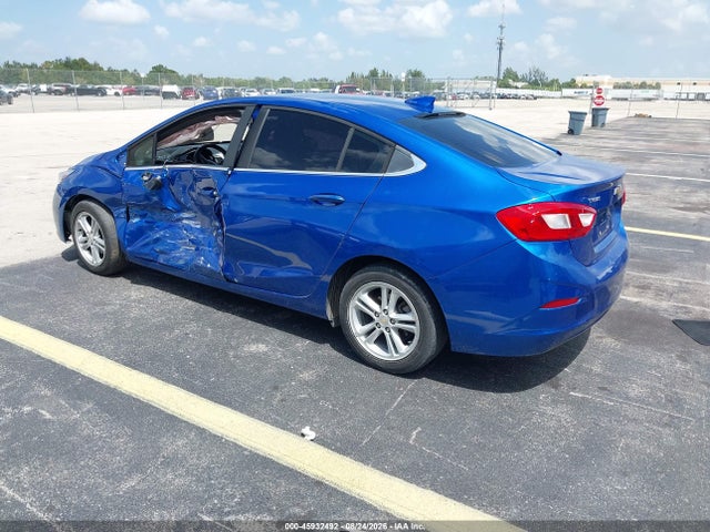 45932492 :رقم المزاد ، 1G1BE5SM7H7117190 vin ، 2017 Chevrolet Cruze Lt Auto مزاد بيع
