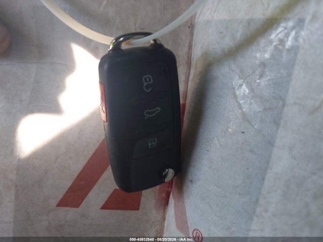 Продаж на аукціоні авто 2019 Volkswagen Passat 2.0t Wolfsburg Edition, vin: 1VWLA7A3XKC000470, номер лоту: 45932540
