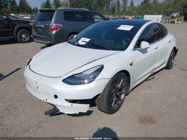 2019 Tesla Model 3 Long Range/performance მანქანა იყიდება აუქციონზე, vin: 5YJ3E1EB2KF211588, აუქციონის ნომერი: 45932552