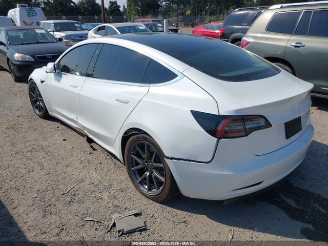 2019 Tesla Model 3 Long Range/performance მანქანა იყიდება აუქციონზე, vin: 5YJ3E1EB2KF211588, აუქციონის ნომერი: 45932552