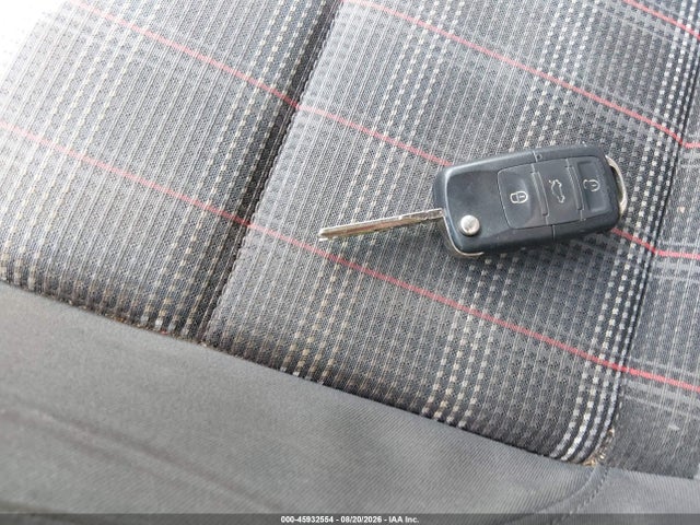 2009 Volkswagen Gti 2-door მანქანა იყიდება აუქციონზე, vin: WVWFV71K59W142035, აუქციონის ნომერი: 45932554