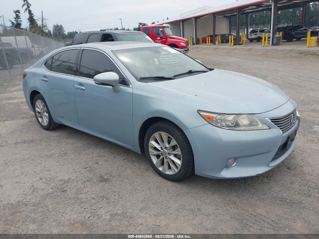 2013 Lexus Es 300h მანქანა იყიდება აუქციონზე, vin: JTHBW1GG2D2022381, აუქციონის ნომერი: 45932585
