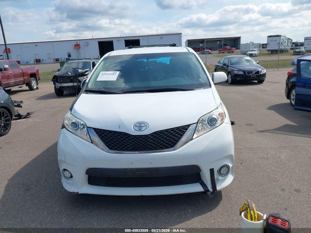 Aukcja sprzedaży 2013 Toyota Sienna Se 8 Passenger, vin: 5TDXK3DC2DS282837, numer aukcji: 45932589