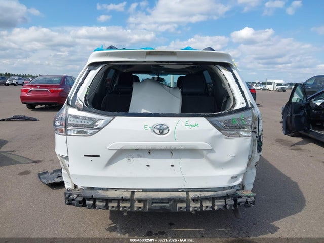 Aukcja sprzedaży 2013 Toyota Sienna Se 8 Passenger, vin: 5TDXK3DC2DS282837, numer aukcji: 45932589