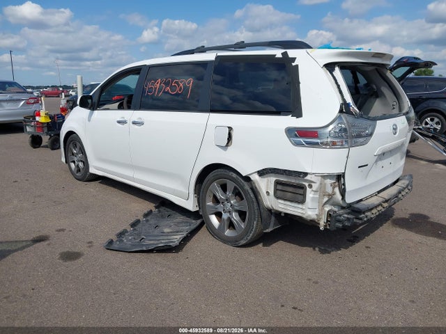 Aukcja sprzedaży 2013 Toyota Sienna Se 8 Passenger, vin: 5TDXK3DC2DS282837, numer aukcji: 45932589