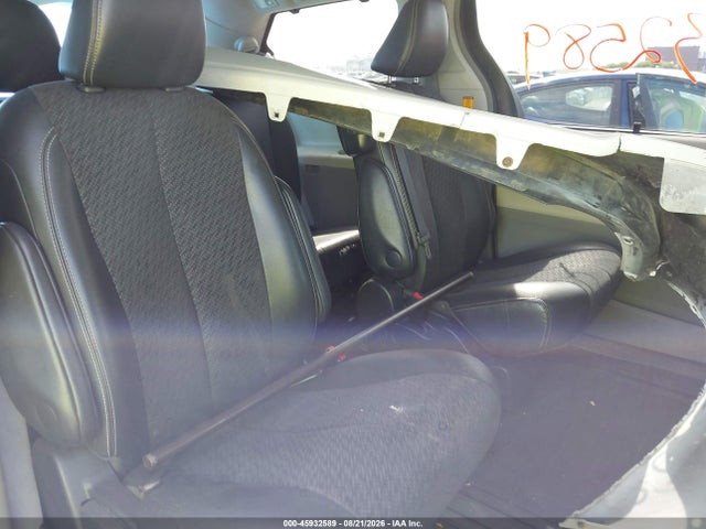 Aukcja sprzedaży 2013 Toyota Sienna Se 8 Passenger, vin: 5TDXK3DC2DS282837, numer aukcji: 45932589