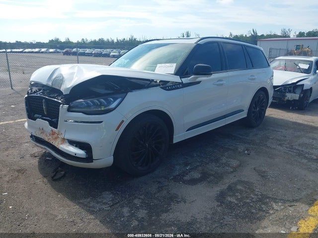 Продажа на аукционе авто 2023 Lincoln Aviator Reserve, vin: 5LM5J7WC4PGL31929, номер лота: 45932608