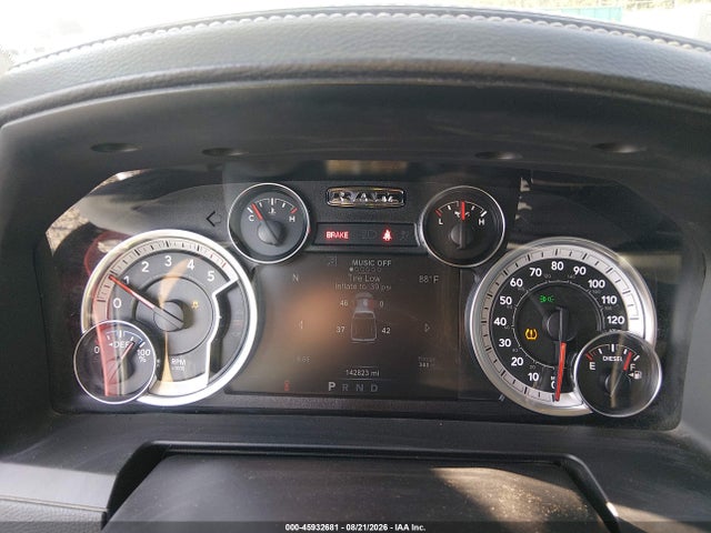 Aukcja sprzedaży 2018 Ram 1500 Laramie  4x4 6'4 Box, vin: 1C6RR7VM9JS254045, numer aukcji: 45932681