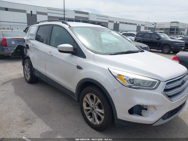 Продаж на аукціоні авто 2017 Ford Escape Se, vin: 1FMCU9G93HUE12097, номер лоту: 45932706