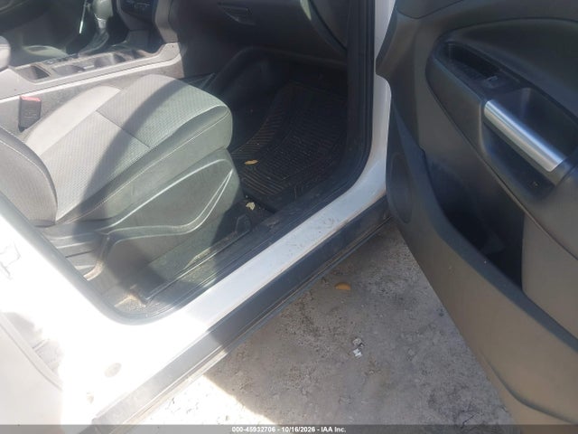 Продаж на аукціоні авто 2017 Ford Escape Se, vin: 1FMCU9G93HUE12097, номер лоту: 45932706