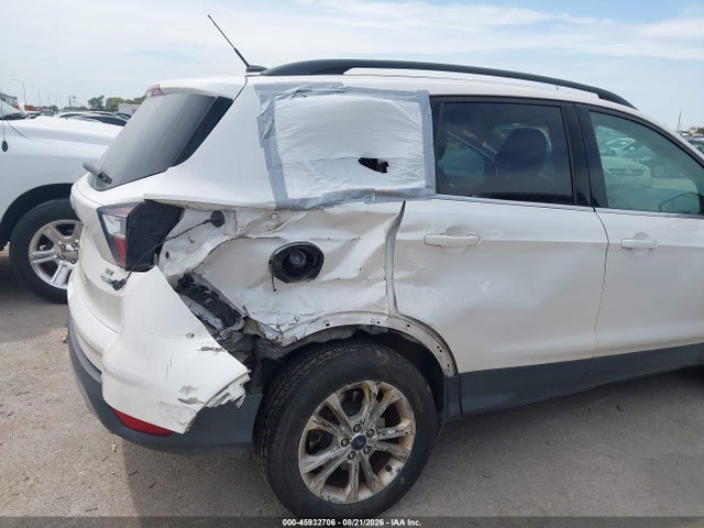 Продаж на аукціоні авто 2017 Ford Escape Se, vin: 1FMCU9G93HUE12097, номер лоту: 45932706