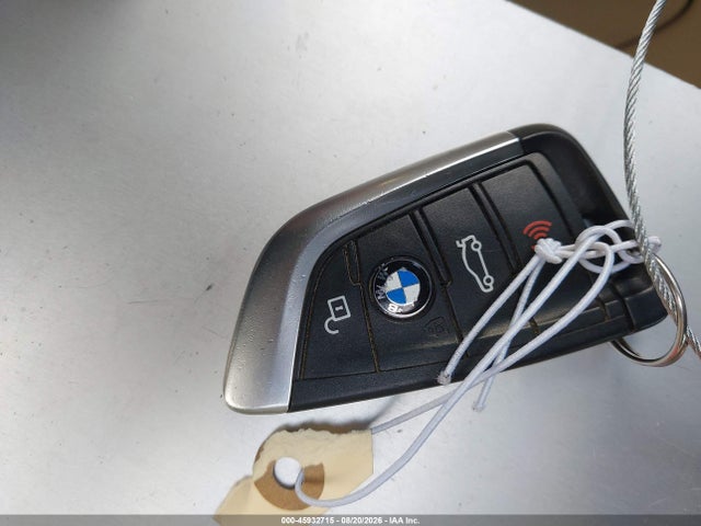 Продаж на аукціоні авто 2021 Bmw 530e, vin: WBA13AG00MCF82077, номер лоту: 45932715