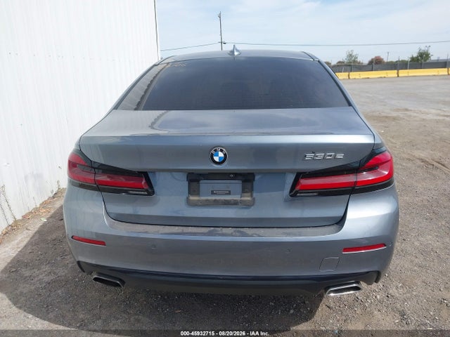 Продаж на аукціоні авто 2021 Bmw 530e, vin: WBA13AG00MCF82077, номер лоту: 45932715