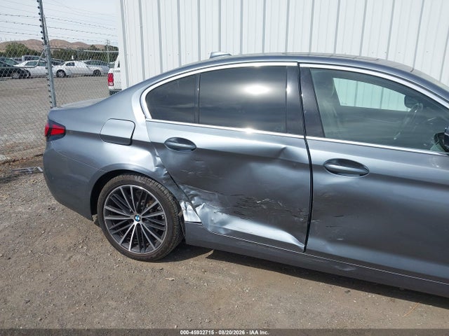 Продаж на аукціоні авто 2021 Bmw 530e, vin: WBA13AG00MCF82077, номер лоту: 45932715