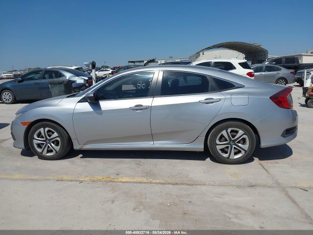 Продажа на аукционе авто 2017 Honda Civic Lx, vin: 19XFC2F50HE001152, номер лота: 45932716