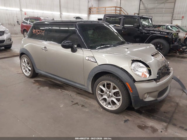 45932735 :رقم المزاد ، WMWMF73527TT86068 vin ، 2007 Mini Cooper S مزاد بيع