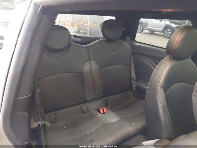 2007 Mini Cooper S მანქანა იყიდება აუქციონზე, vin: WMWMF73527TT86068, აუქციონის ნომერი: 45932735