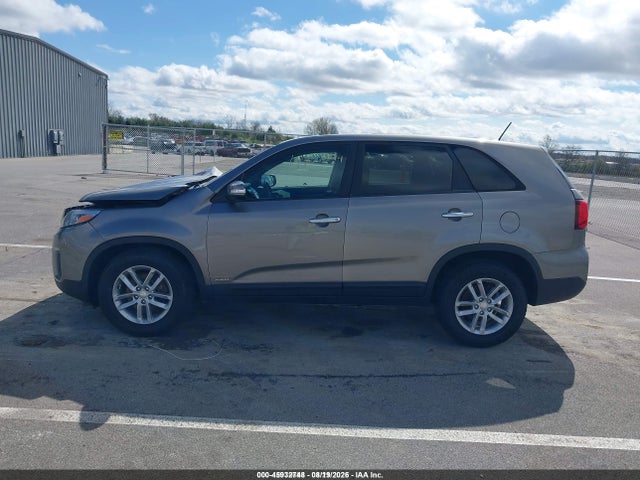 2015 Kia Sorento Lx მანქანა იყიდება აუქციონზე, vin: 5XYKTCA61FG591916, აუქციონის ნომერი: 45932748