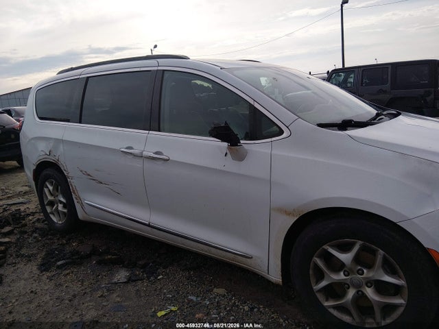 Aukcja sprzedaży 2017 Chrysler Pacifica Touring-l, vin: 2C4RC1BG2HR831404, numer aukcji: 45932746