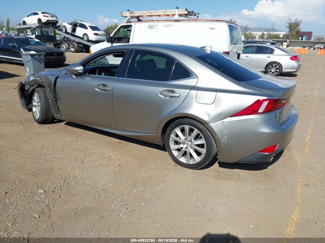 Lexus IS 250 2014 JTHBF1D23E5030076 Image 3