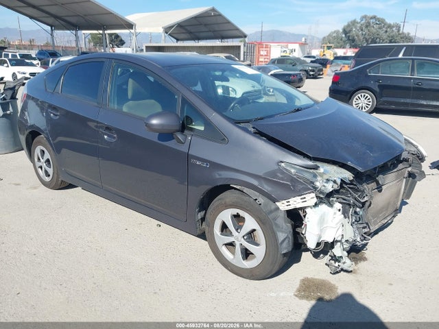 45932764 :رقم المزاد ، JTDKN3DU8F0400051 vin ، 2015 Toyota Prius Two مزاد بيع