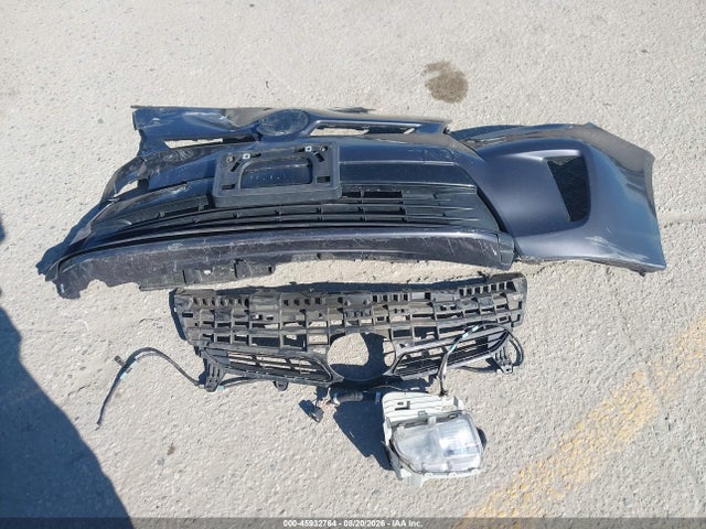 45932764 :رقم المزاد ، JTDKN3DU8F0400051 vin ، 2015 Toyota Prius Two مزاد بيع