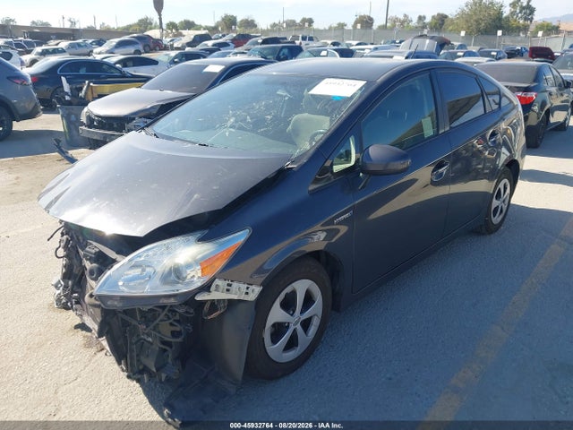 45932764 :رقم المزاد ، JTDKN3DU8F0400051 vin ، 2015 Toyota Prius Two مزاد بيع