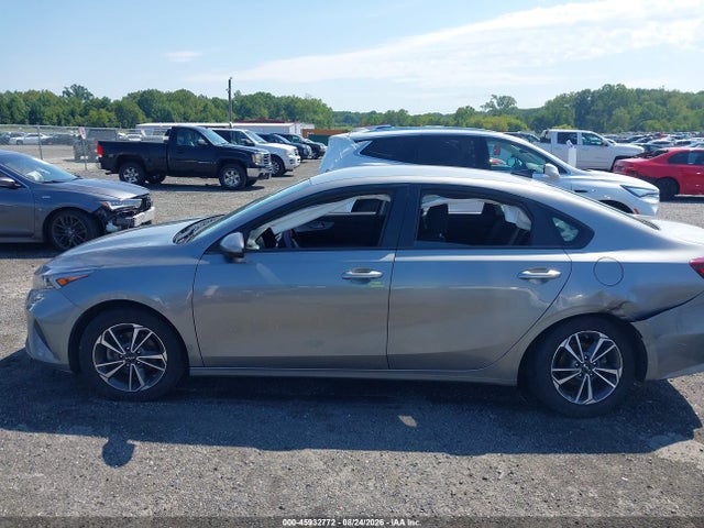 2024 Kia Forte Lxs მანქანა იყიდება აუქციონზე, vin: 3KPF24AD0RE764965, აუქციონის ნომერი: 45932772