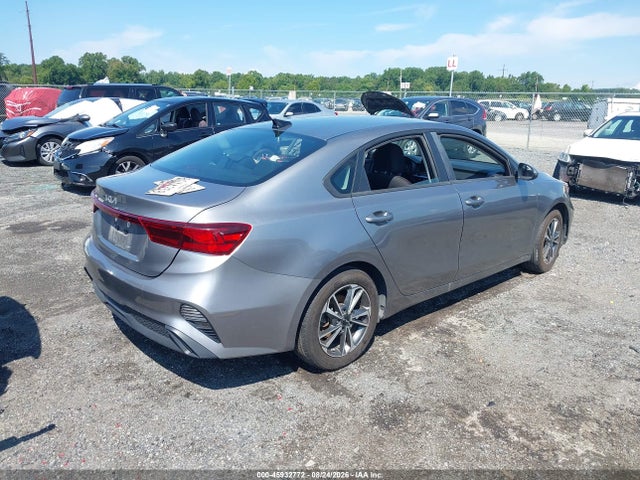 2024 Kia Forte Lxs მანქანა იყიდება აუქციონზე, vin: 3KPF24AD0RE764965, აუქციონის ნომერი: 45932772