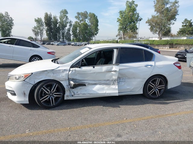 1HGCR2F18HA180589 Honda Accord Sport Se