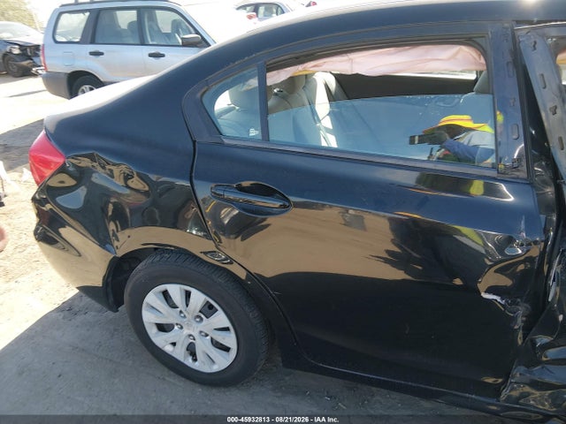 Продаж на аукціоні авто 2012 Honda Civic Lx, vin: 2HGFB2F50CH323775, номер лоту: 45932813