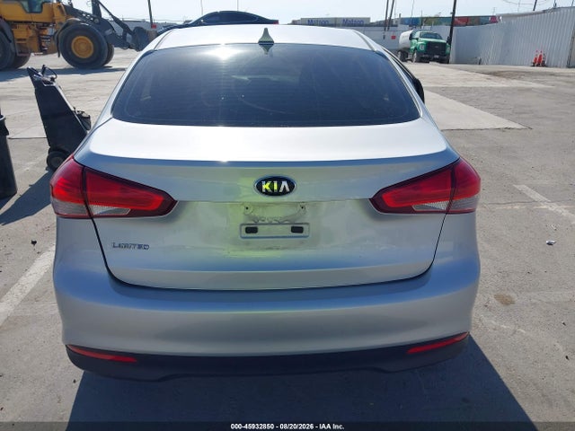 2018 Kia Forte Lx მანქანა იყიდება აუქციონზე, vin: 3KPFK4A7XJE219631, აუქციონის ნომერი: 45932850