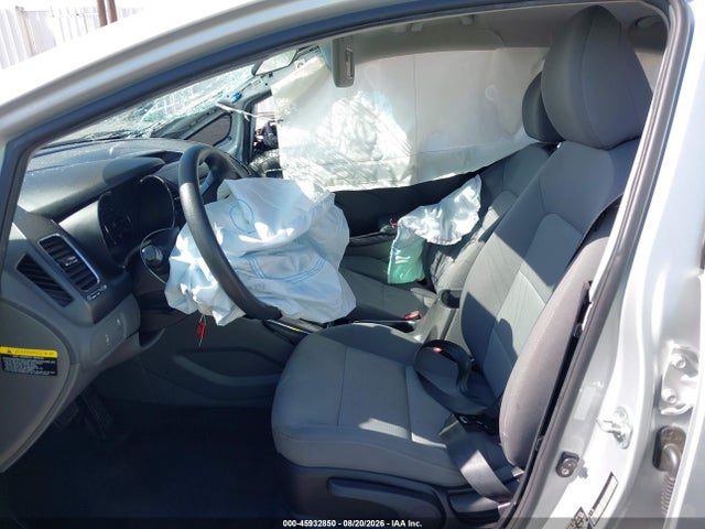 2018 Kia Forte Lx მანქანა იყიდება აუქციონზე, vin: 3KPFK4A7XJE219631, აუქციონის ნომერი: 45932850