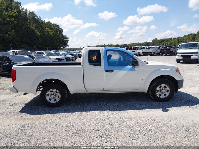 45932860 :رقم المزاد ، 1N6BD0CT0FN715856 vin ، 2015 Nissan Frontier S مزاد بيع