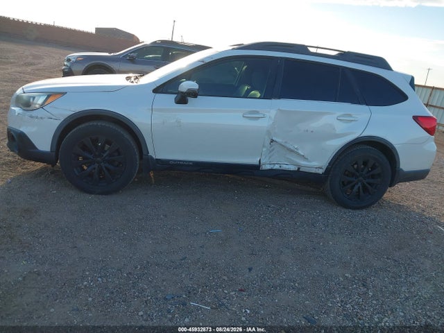 Subaru Outback 2.5i Limited 2015 4S4BSALC4F3353424 Image 6