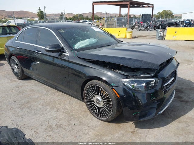 45932878 :رقم المزاد ، W1KZF8DB5NB089792 vin ، 2022 Mercedes-benz E 350 مزاد بيع