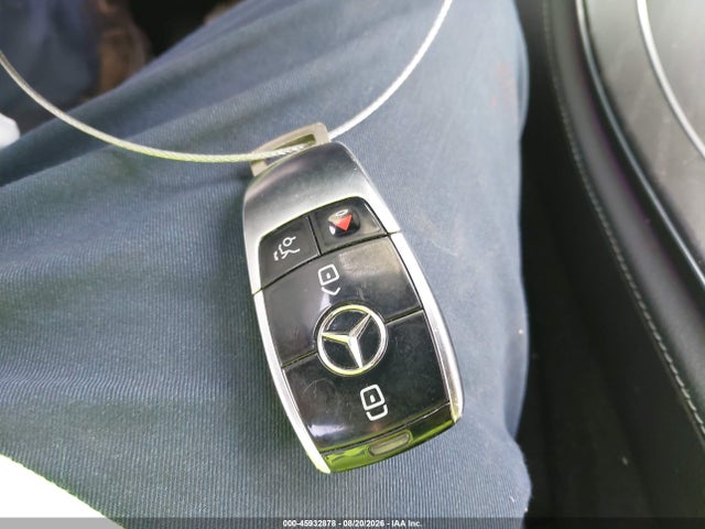 45932878 :رقم المزاد ، W1KZF8DB5NB089792 vin ، 2022 Mercedes-benz E 350 مزاد بيع