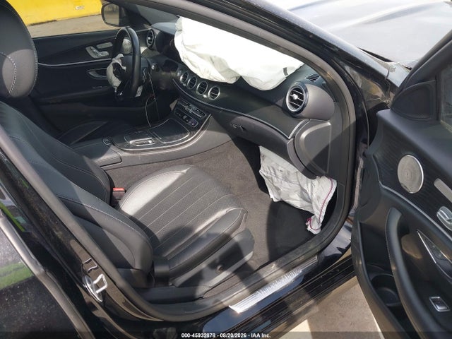 45932878 :رقم المزاد ، W1KZF8DB5NB089792 vin ، 2022 Mercedes-benz E 350 مزاد بيع