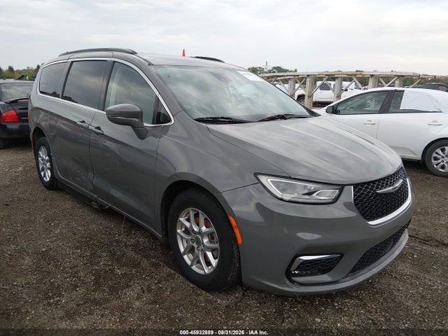Продажа на аукционе авто 2022 Chrysler Pacifica Touring L, vin: 2C4RC1BG7NR177253, номер лота: 45932889